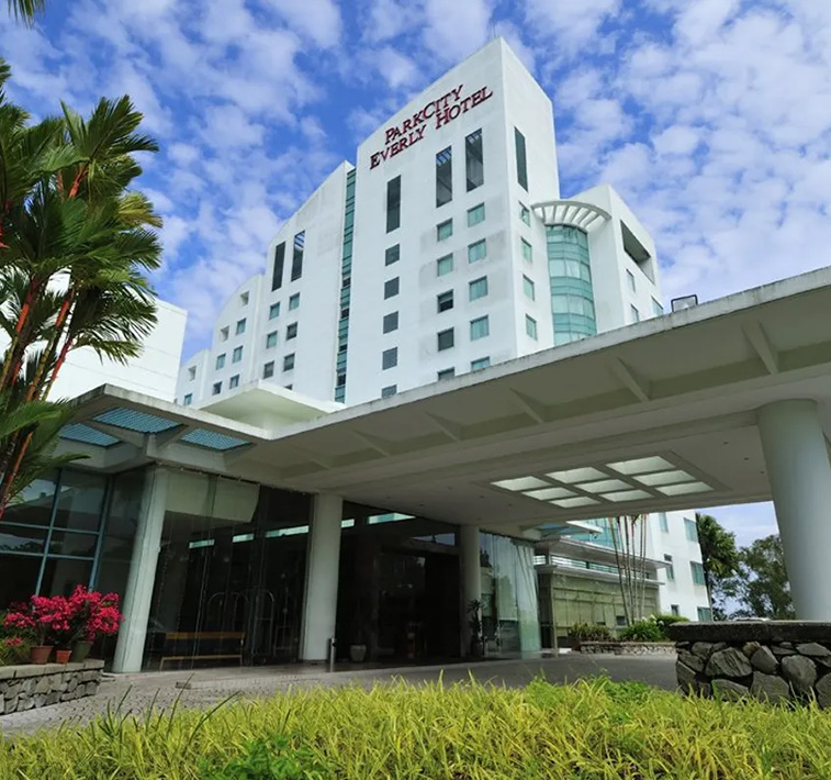 parkcity hotel sarawak building